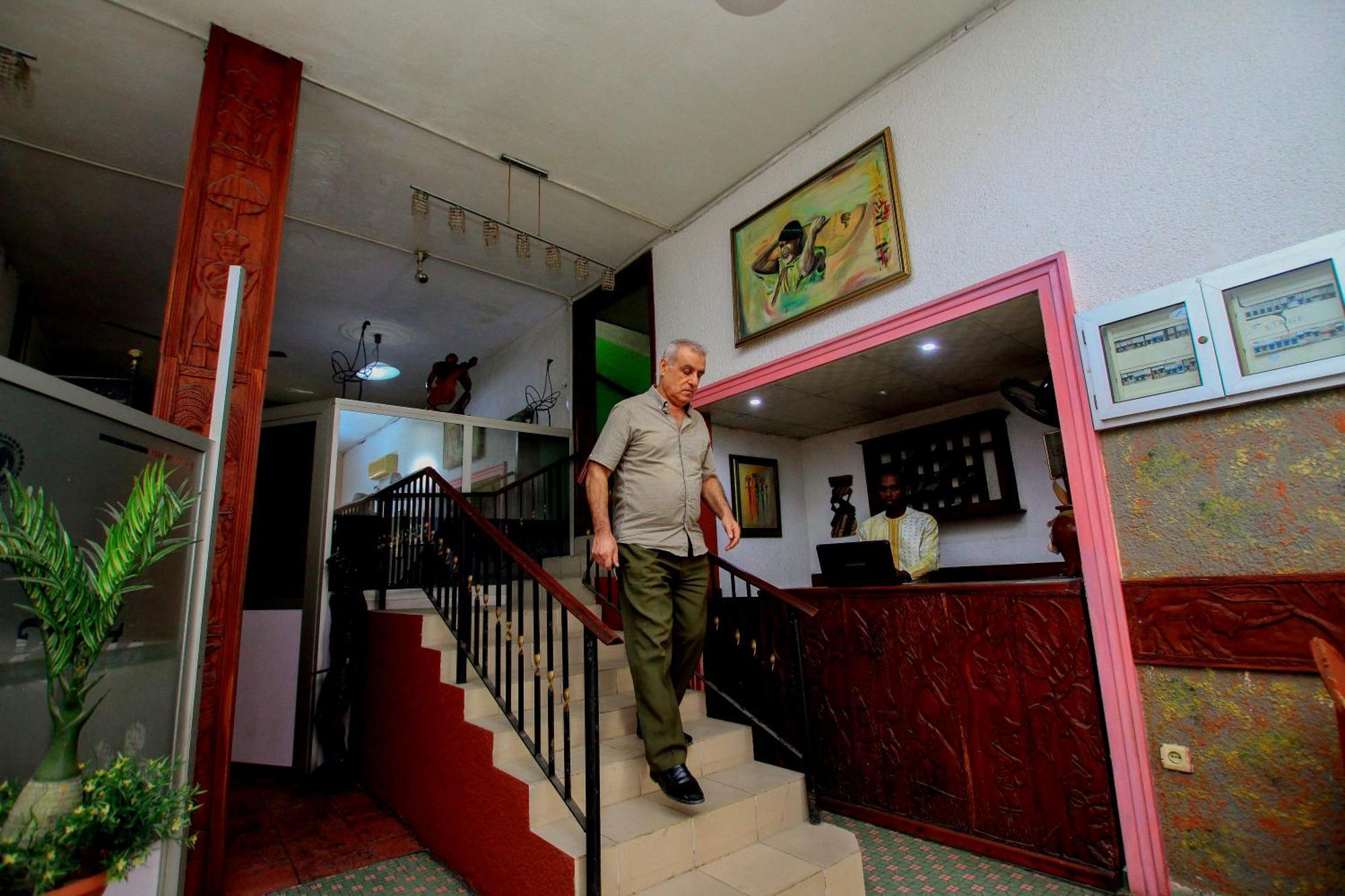 Hotel Le Prince Cotonou Bagian luar foto